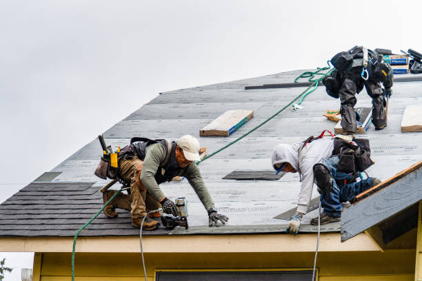 Professional Gutter Installation technician working in Yacolt, WA